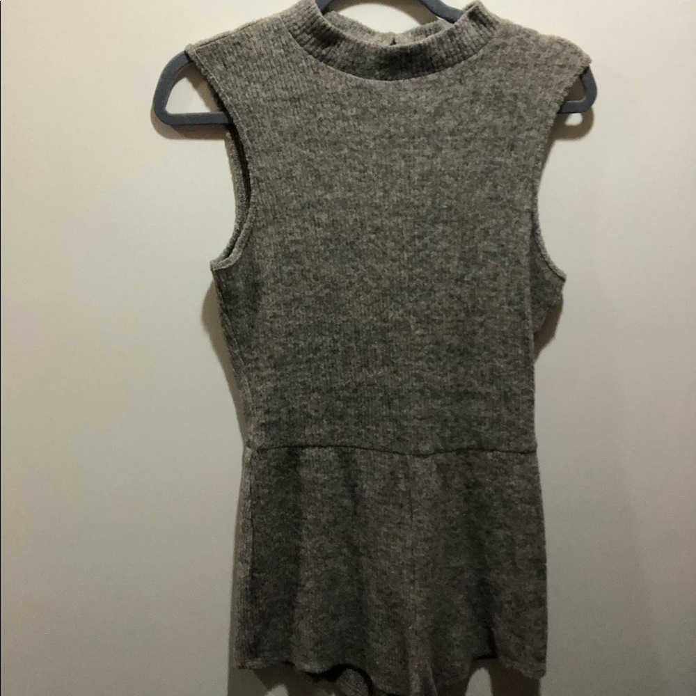 Anthropologie romper size small super soft
